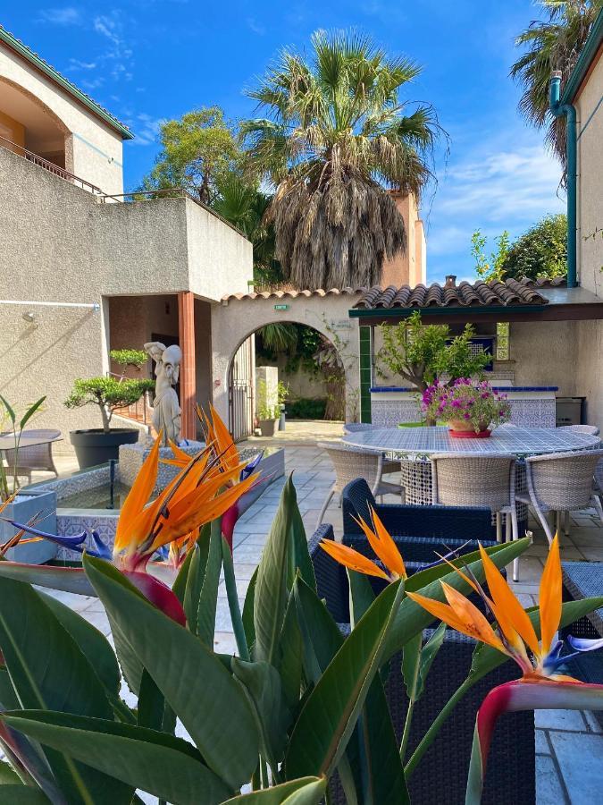 Logis Hotel Les II Mas - Perpignan Sud 카베스타니 외부 사진