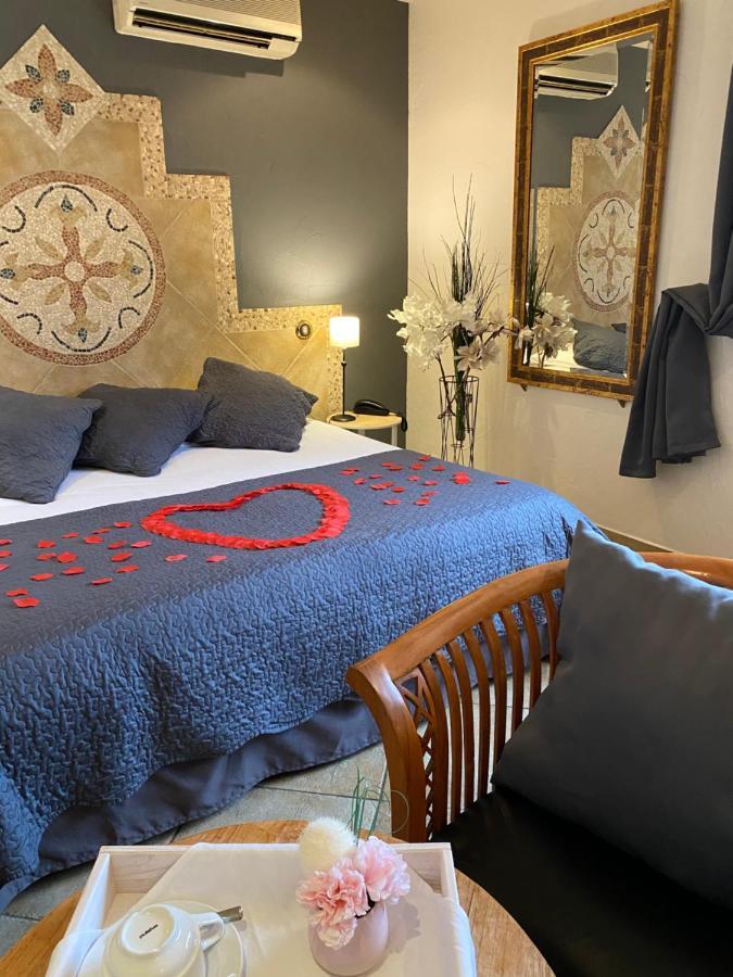 Logis Hotel Les II Mas - Perpignan Sud 카베스타니 외부 사진